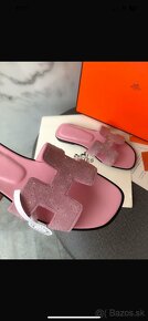 Luxusné šlapky Hermes Brush Pink crystal Suede Oran - 4