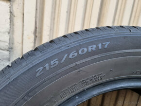 Celoročné pneu 215/60 R17 Hankook Kinergy 4S2 - 4