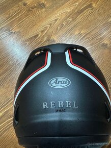 Moto prilba ARAI REBEL (Ducati Drudi Performance) “M” - 4