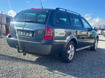 Škoda Octavia Combi 1.9 TDI Elegance 4x4 - 4