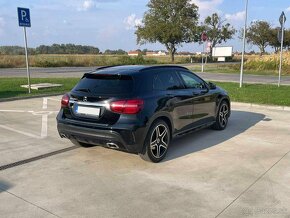 Mercedes-Benz GLA 250 A/T - 4