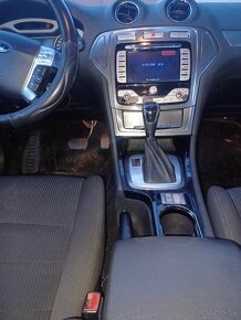 Rozpredam Ford Mondeo MK4 2.0TDCI 96KW AZBA automat - 4