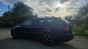 Škoda Octavia Combi 1.8 TSI Elegance DSG - 4