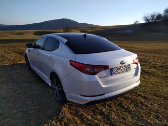 Predám Kia Optima 1.7 CRDi AT ,r.v 2013,236...tis .km - 4