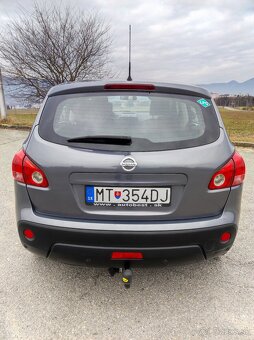 Nissan Qashqai 2.0i Tekna 4x4 - 4