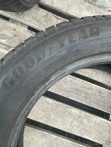 Goodyear 225/55 R18 2022 2x=150€ - 4