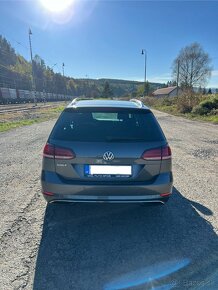 VW GOLF - 4