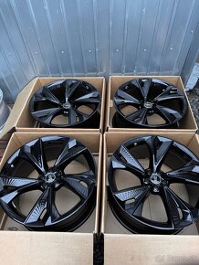 ORIG.AUDI RS6 R22 AUDI RS7 R22 AUDI RSQ8 R22 NOVE - 4