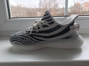 YEEZY 350 zebra - 4