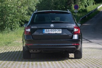 Škoda Octavia Combi 2.0 TDI Style DSG 4x4 - 4