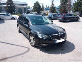 Škoda Superb Combi 
 2015
 - 4