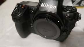 Nikon Z 8 - 4