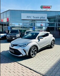 Prenajom Požičanie auta Toyota CH-R rv. 2022 1.8 benzin hybr - 4