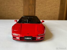 1:18 autoart Honda NSX - 4