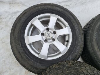 zimní Alu kola disky Hyundai Nissan 5x114,3 7jx15 - 4