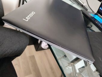 Lenovo i5 8gb ram NVIDIA GeForce 920 - 4