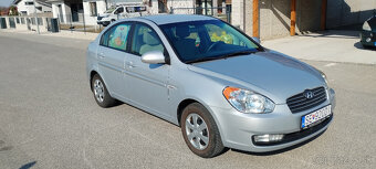 HYUNDAI ACCENT 1.5 CRDi - 4