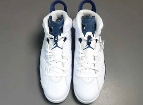 Nike Air Jordan 6 - 4