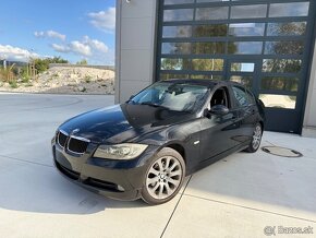 Na predaj BMW 320d E90 Automat - 4