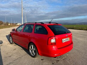 Skoda Octavia 2.0 TDI DSG family r.v 2012 xenon navi webasto - 4