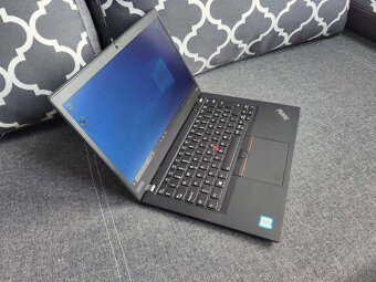 Lenovo ThinkPad X390 i5, 16GB RAM, 256GB SSD - 4