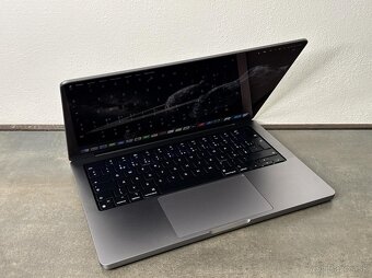 MAcBook Pro 14 / 2021 / Apple M1 pro / 16gb / 500gb - 4