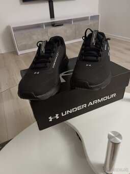 UNDER ARMOUR CHARGED ROGUE 3 STORM - 4