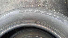 185/60R15. 84T. Bridgestone zimné - 4