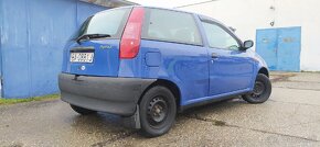 FIAT PUNTO - 4