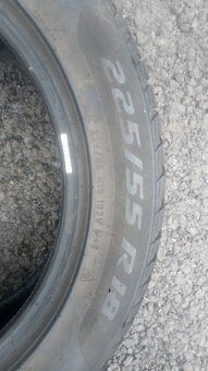 255/55R18 - 4