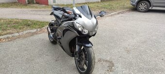 Honda CBR 1000 rr - 4