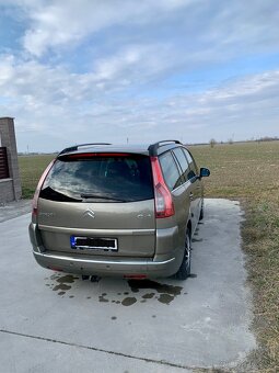 Predám Citroën C4 Grand Picasso 2.0hdi 100kw 7miestne - 4