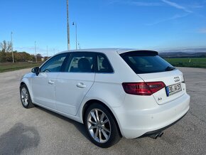 Audi A3 2.0 TDI DSG Sportback r.v 2013 navi bixenon - 4