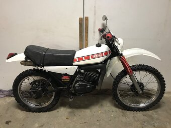 YAMAHA DT 125 MX - 4