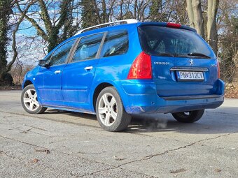 Peugeot 307sw kombi 1.6 hdi, PANORÁMA, 7-miest - 4