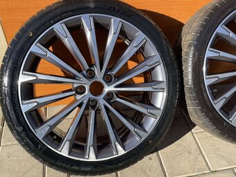 BECRUX  orig.skoda  5x112  7,5j x19 ET 48 VW Seat  225 40 R1 - 4