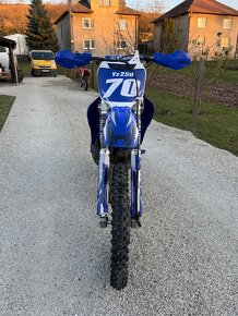 Yamaha yz 250 - 4