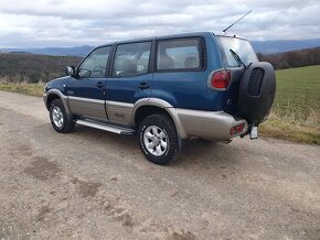 Nissan Terrano 2.7 tdi 92kw 4x4 7miestne - 4