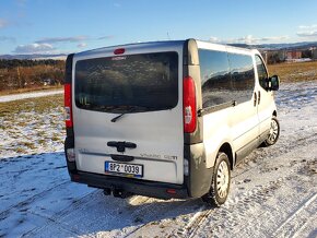 Opel Vivaro 2.0 84kw 9 miest Euro 4 - 4