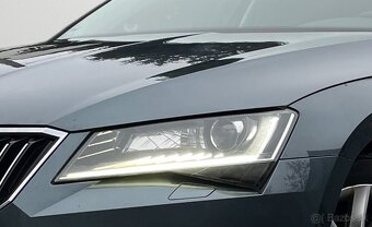 Škoda Superb III 3 Combi 2.0 TDI Style DSG FULL LED ACC VAM - 4