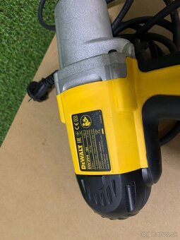 DeWALT Rázový uťahovák DW294 - 4