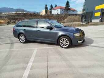 skoda octavia combi 1,0 TSI,85 KW - 4