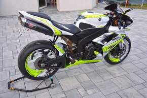 Yamaha YZF R1 RN19 2008 - 4