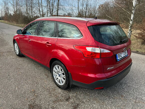 Ford Focus 1.6i - TITANIUM - 110KW - TOP - 4