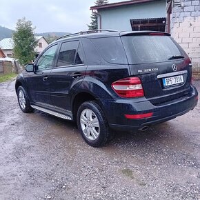 Mercedes ML 164 320cdi, podvozek pružiny - 4