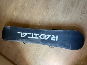 Predám snowboard 145cm - 4