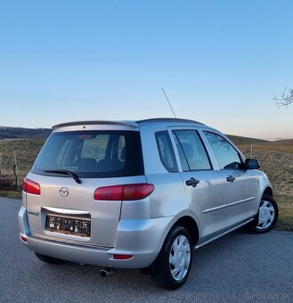 Mazda 2 .1.25 16V 55KW/75PS R.V.06/2004 - 4