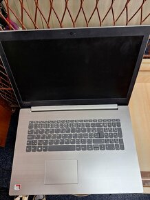 Lenovo IdeaPad 330-17AST - 4