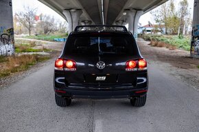 Volkswagen Touareg 3.0 V6 TDI - 4