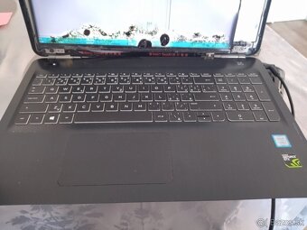 HP Pavilion 15-bc307nc I7-7500U, 15.6 , 940MX/4GB, - 4